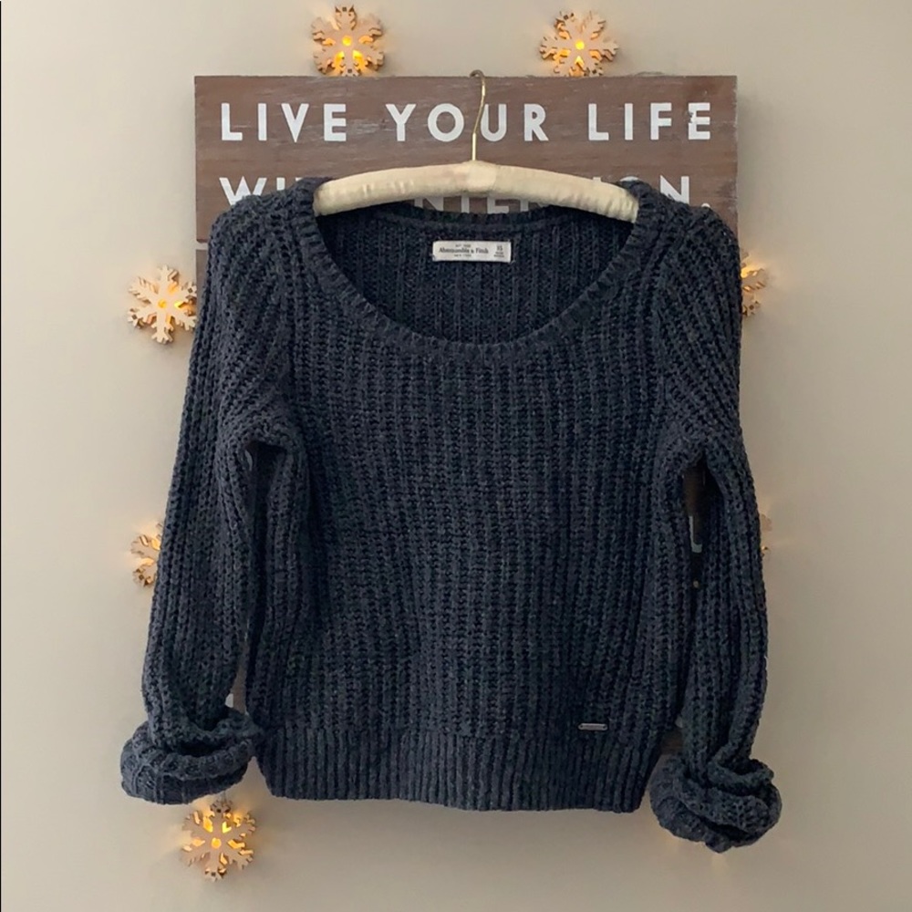 Abercrombie cropped sweater